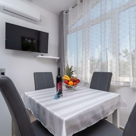 Apartman Niksi Τρογκίρ Εξωτερικό φωτογραφία