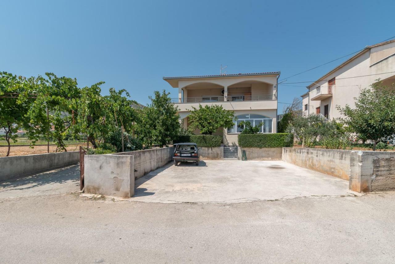 Apartman Niksi Τρογκίρ Εξωτερικό φωτογραφία